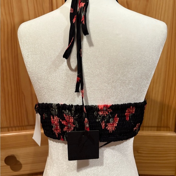 Dress Forum Los Angles Women's Black & Floral Split Leg Sheer Jumpsuit - Picture 3 of 12